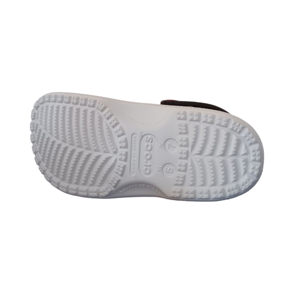 CROCS X Coca Cola Bear Collection Classic Clog Holiday  NWT Size 7 Womens 5 Mens - Picture 6 of 11